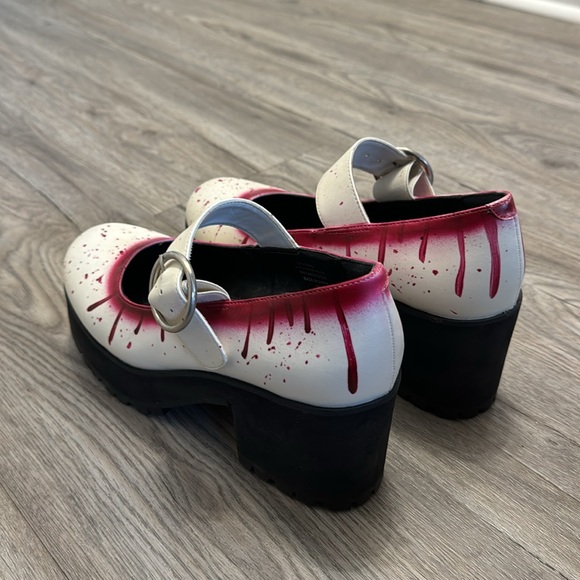 Bloody Mary Jane shoes - Picture 2 of 2